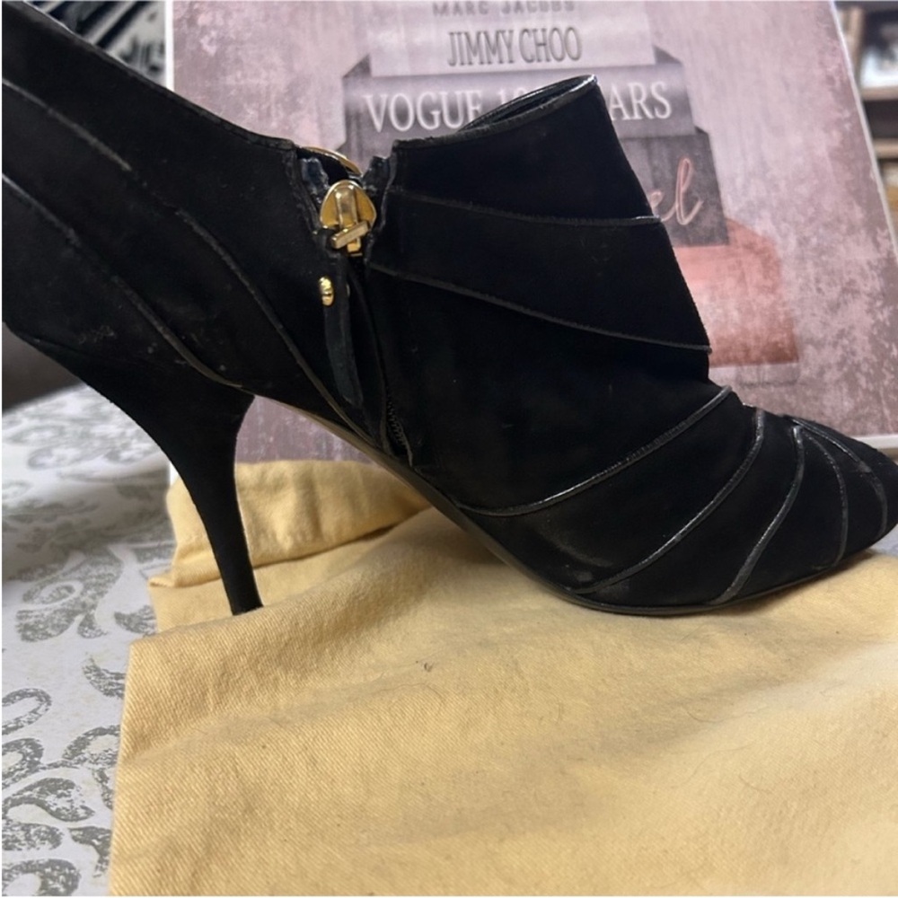 Louis Vuitton Black Heeled Boots - Picture 3 of 16